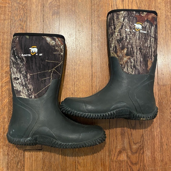 arctic shield neoprene boots